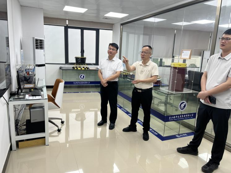 市濱海投資集團公司黨委副書記、總經(jīng)理梁亮帶隊赴臺山海洋發(fā)展集團考察調(diào)研